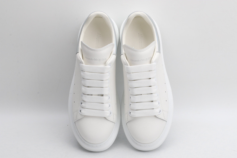 ALEXANDER MCQUEEN SNEAKER
