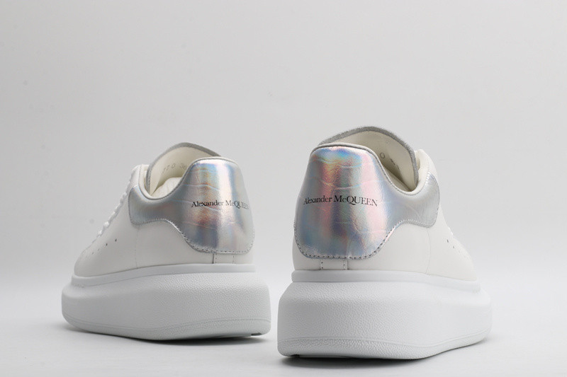 ALEXANDER MCQUEEN SNEAKER