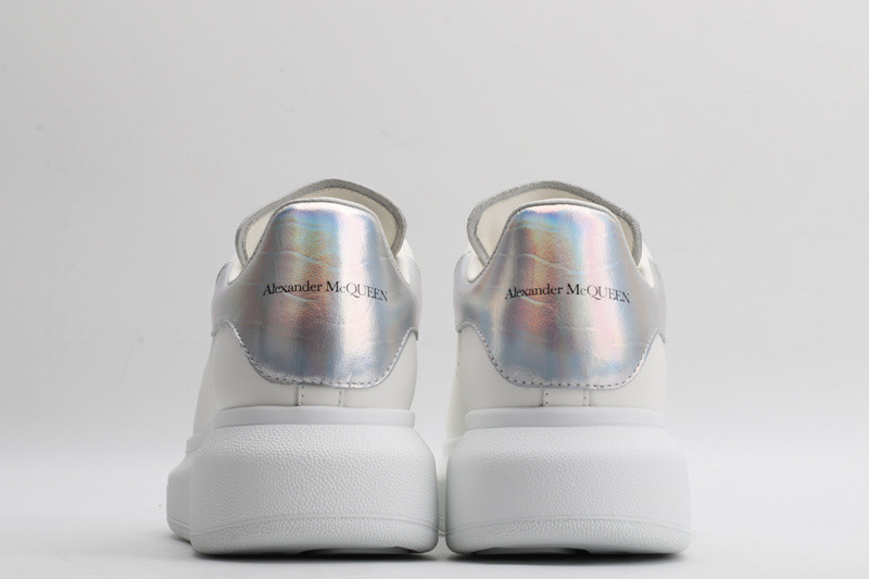 ALEXANDER MCQUEEN SNEAKER