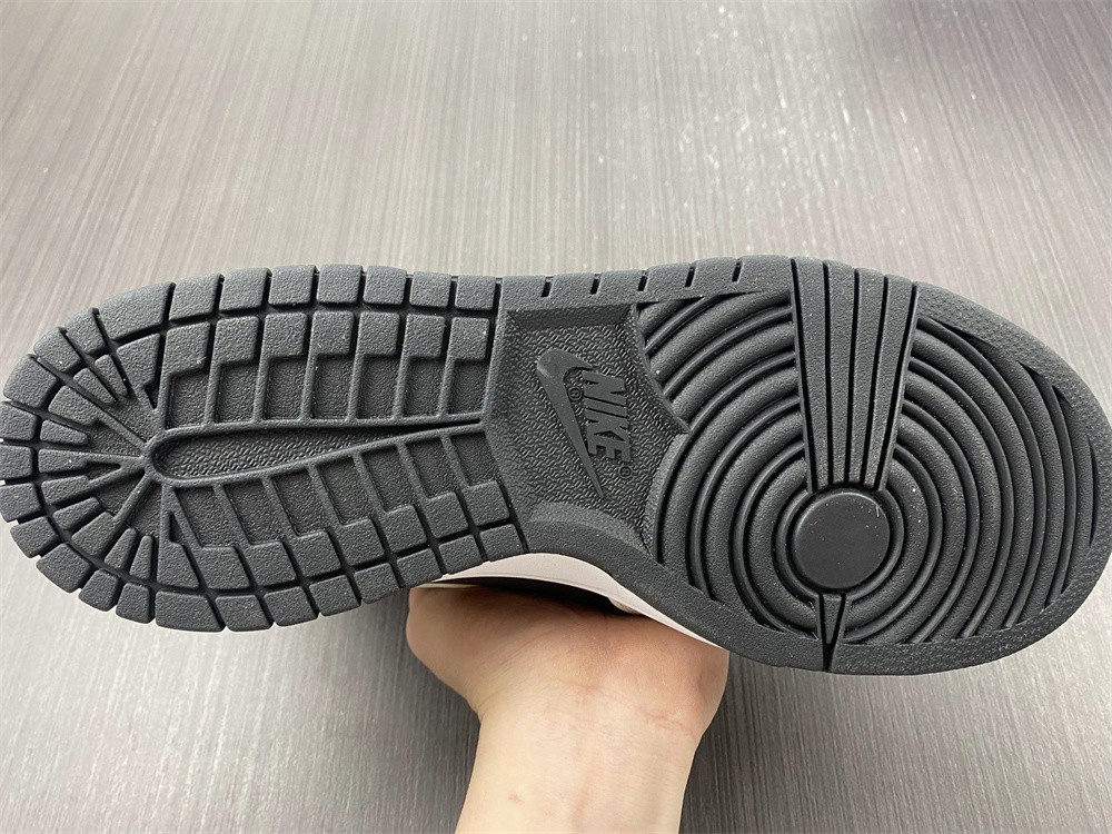 Nike SB Dunk High By Any Means Black DN3741-002