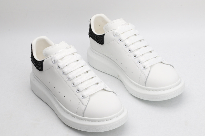 ALEXANDER MCQUEEN SNEAKER