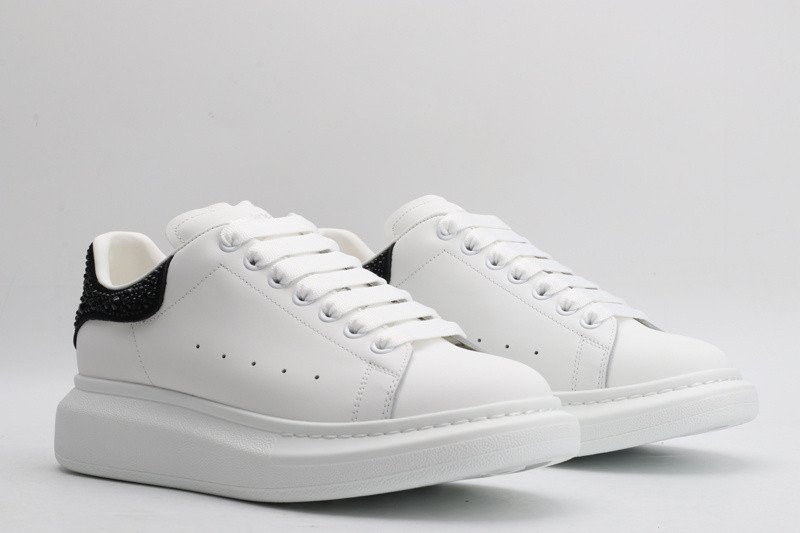 ALEXANDER MCQUEEN SNEAKER