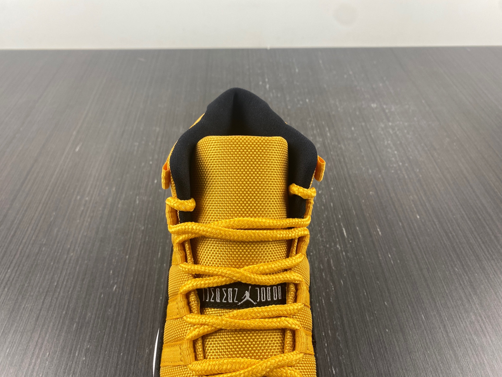 Air Jordan 11 Retro Black Yellow CT8012-118
