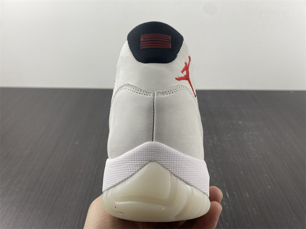 Air Jordan 11 Retro Platinum Tint 378037-016