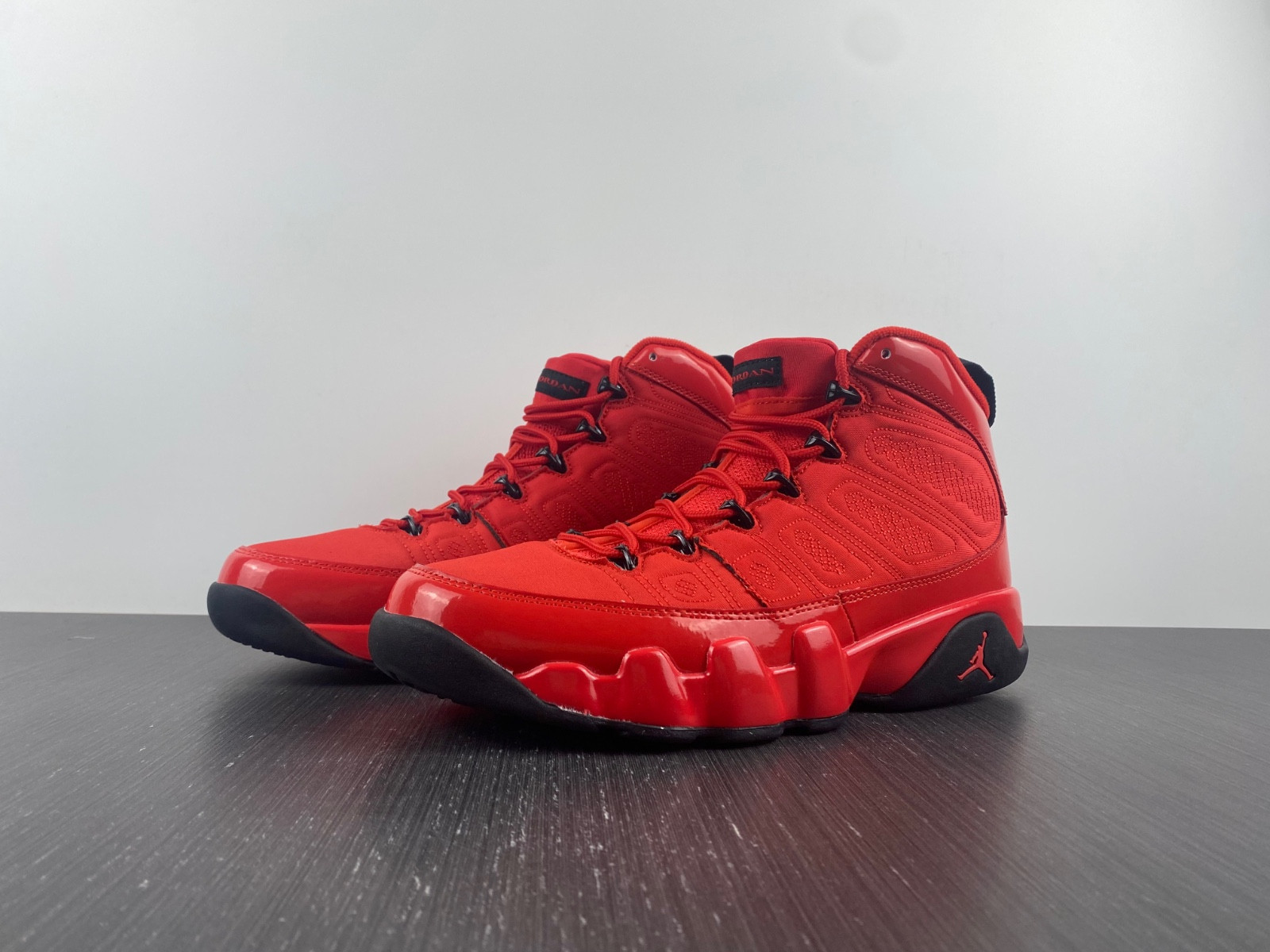 Air Jordan 9 Chile Red CT8019-600