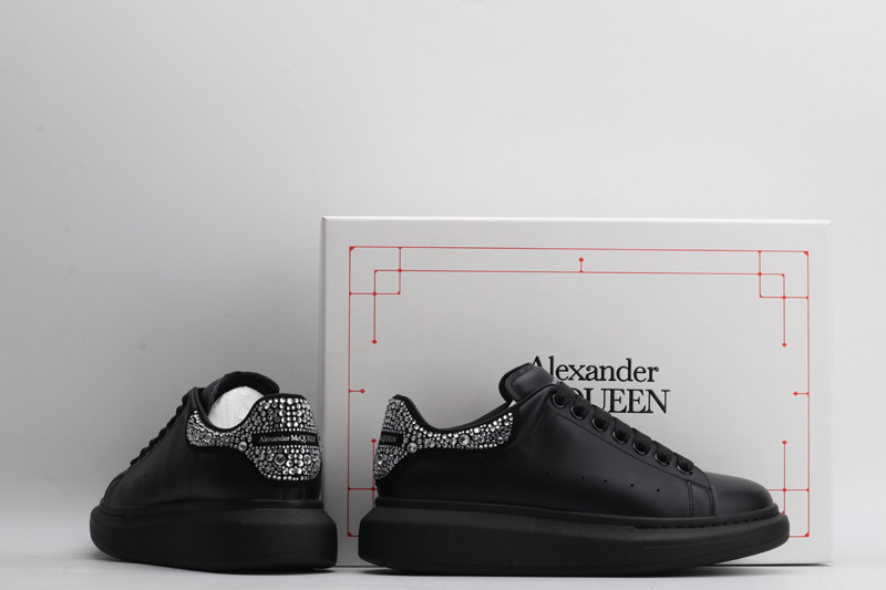 ALEXANDER MCQUEEN SNEAKER