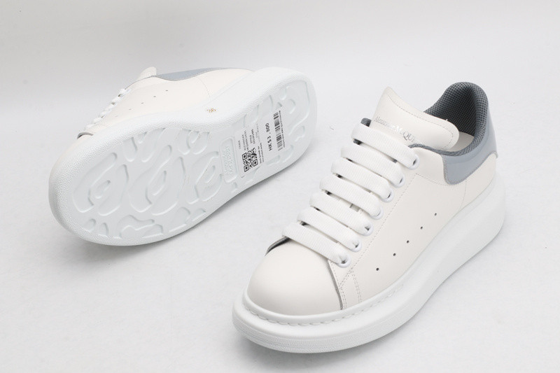 ALEXANDER MCQUEEN SNEAKER