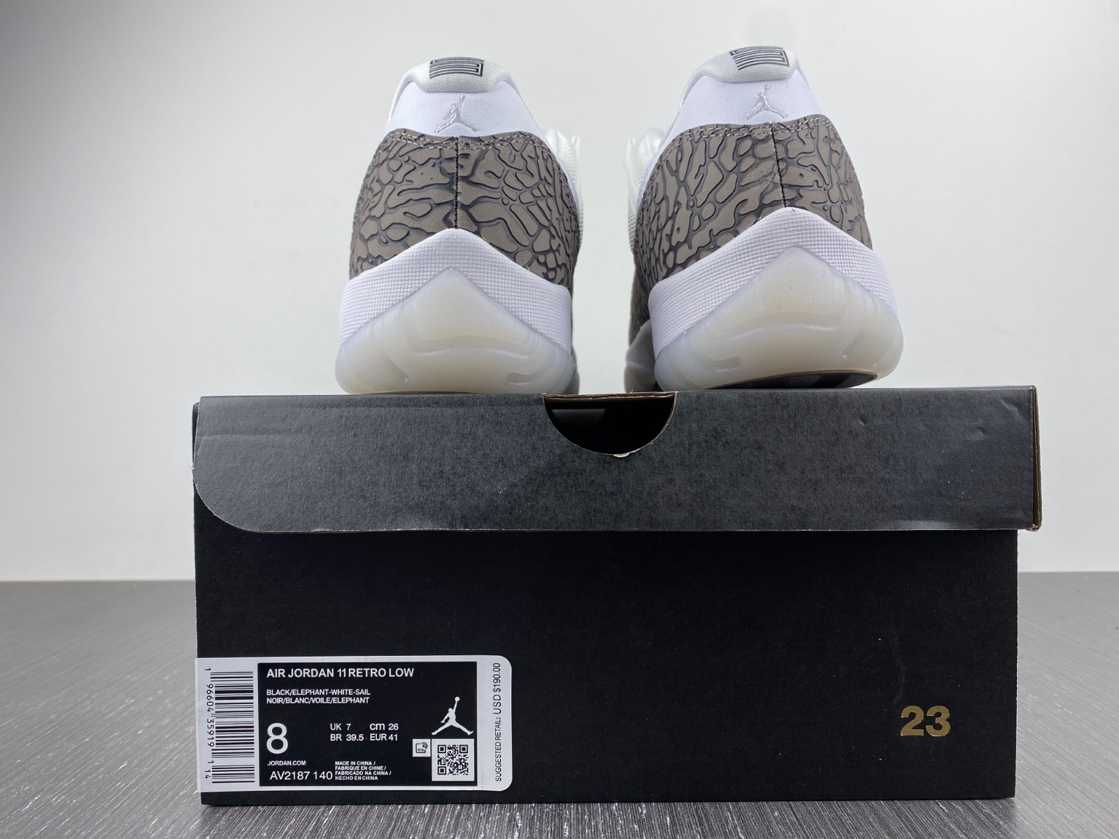 Air Jordan 11 Low Cement Grey AV2187-140