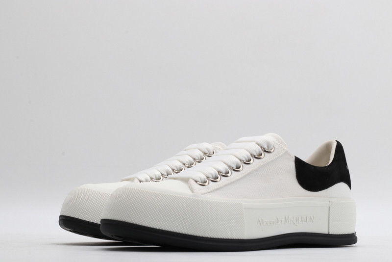 ALEXANDER MCQUEEN SNEAKER