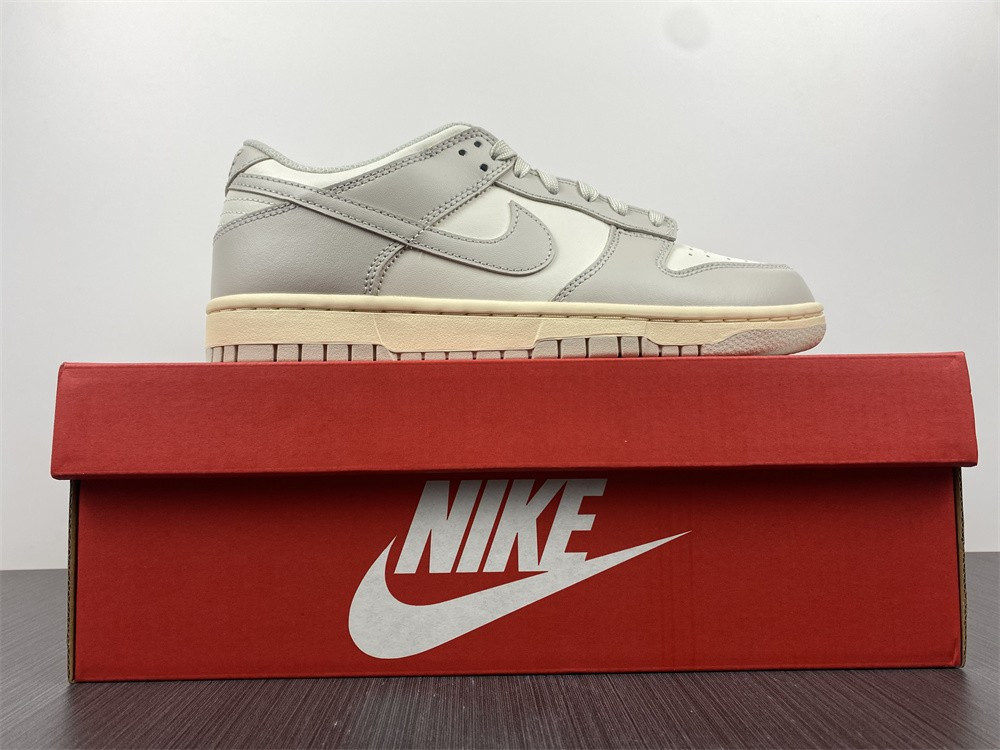 NIKE DUNK LOW “LIGHT BONE“ DD1503-107