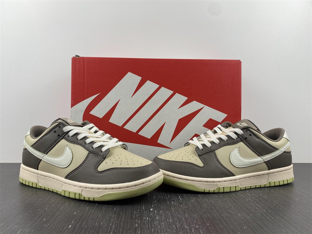 Dunk SB Low "Khaki" FB4960-210