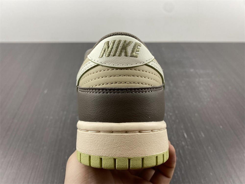 Dunk SB Low "Khaki" FB4960-210