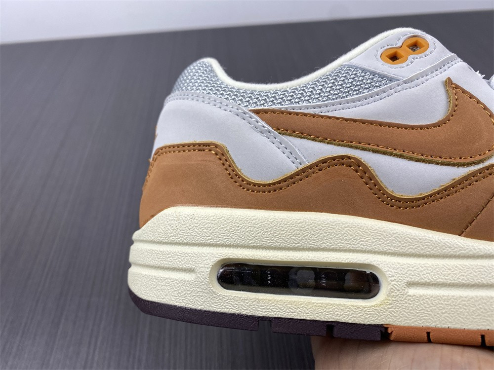 Nike Air Max 1 Patta Waves Monarch (with Bracelet) DH1348-001