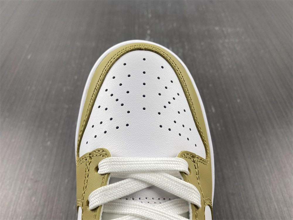 Nike Dunk Low Essential Paisley Pack Barley (W) DH4401-104