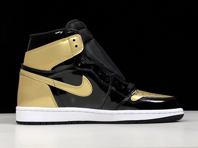 AIR JORDAN 1 GOLD TOE 861428-007