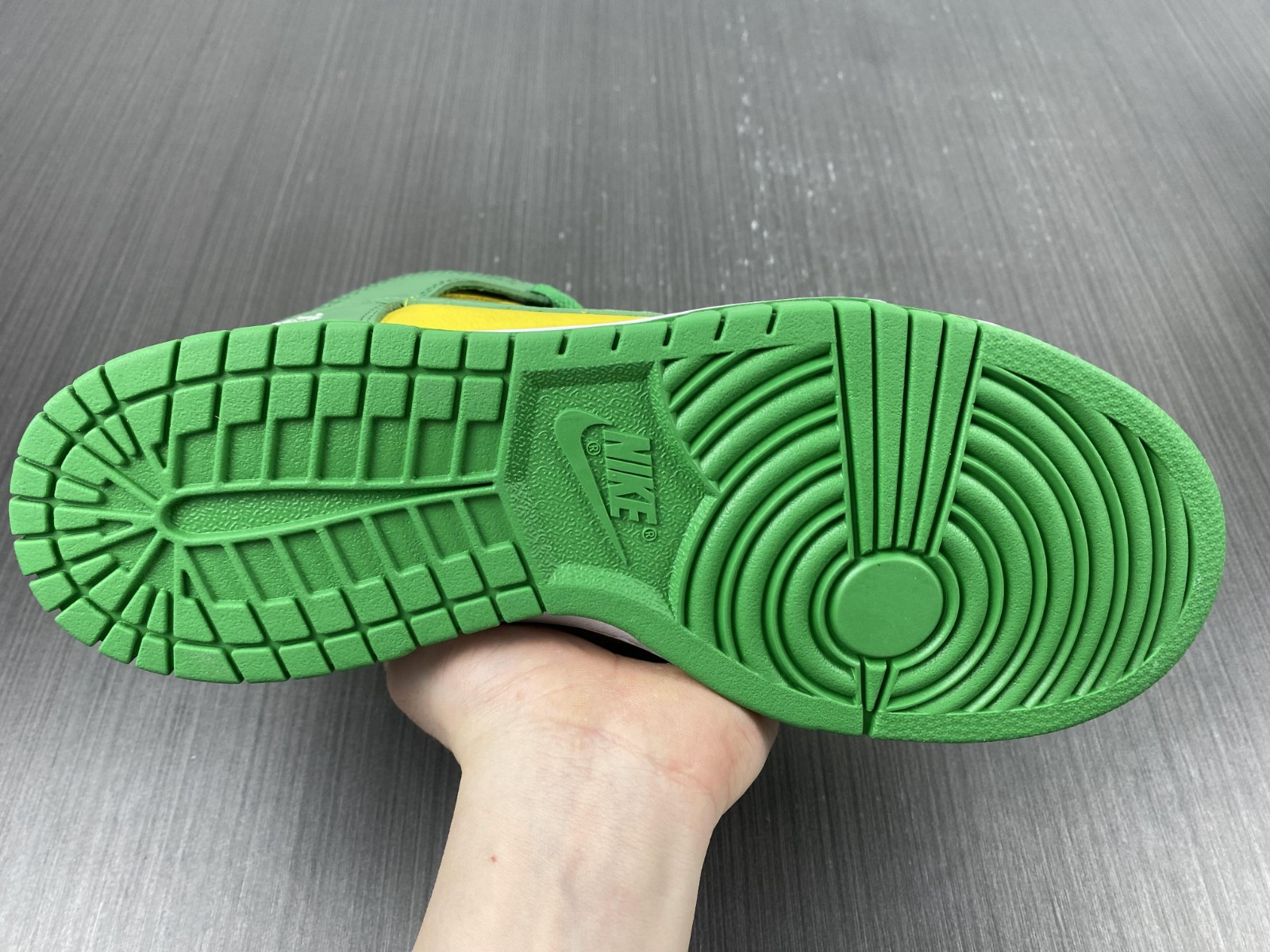 Nike SB Dunk High By Any Means Brazil DN3741-700