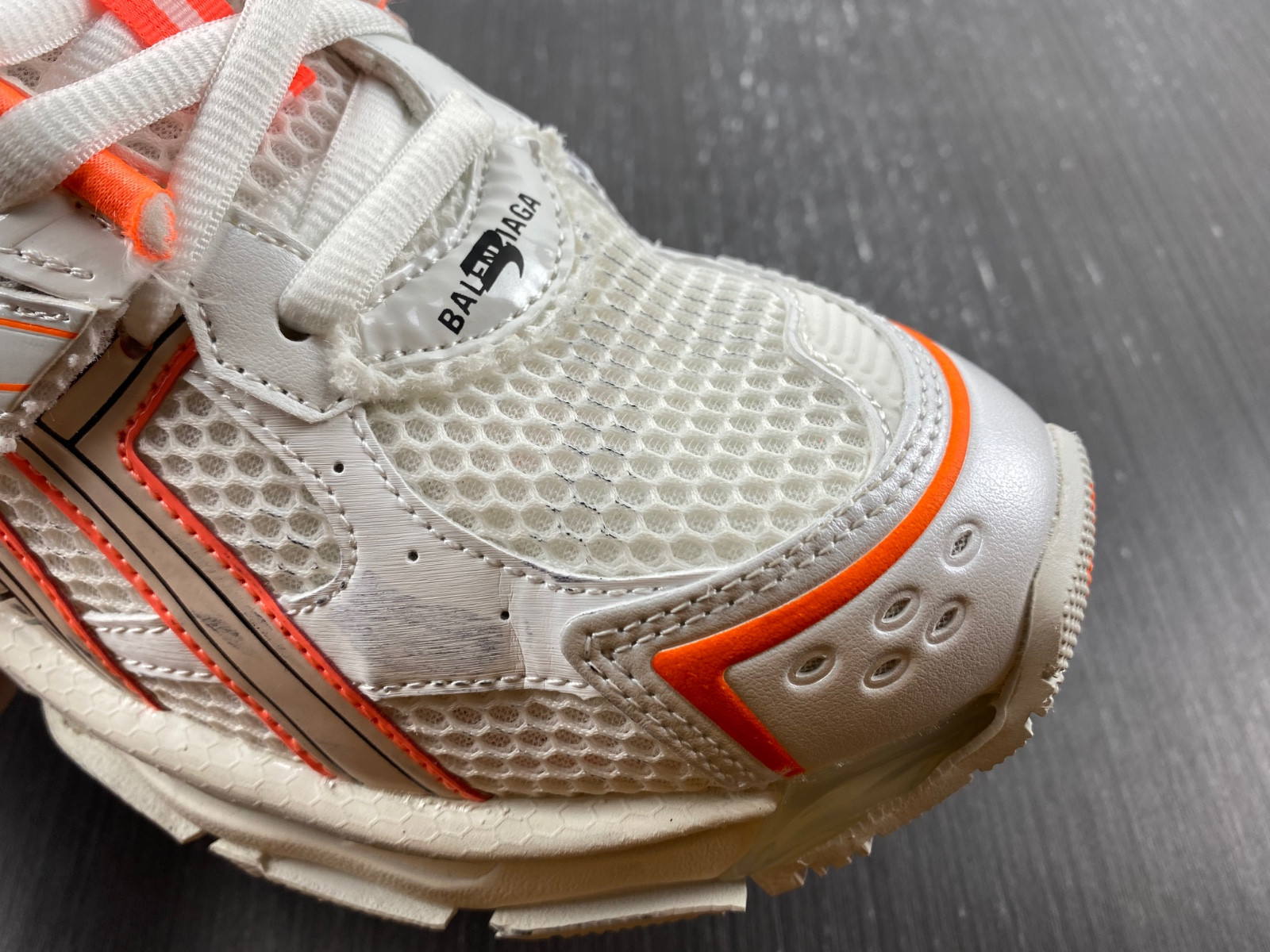 Ba*len*cia*ga runner 677403 w1rb2 2115