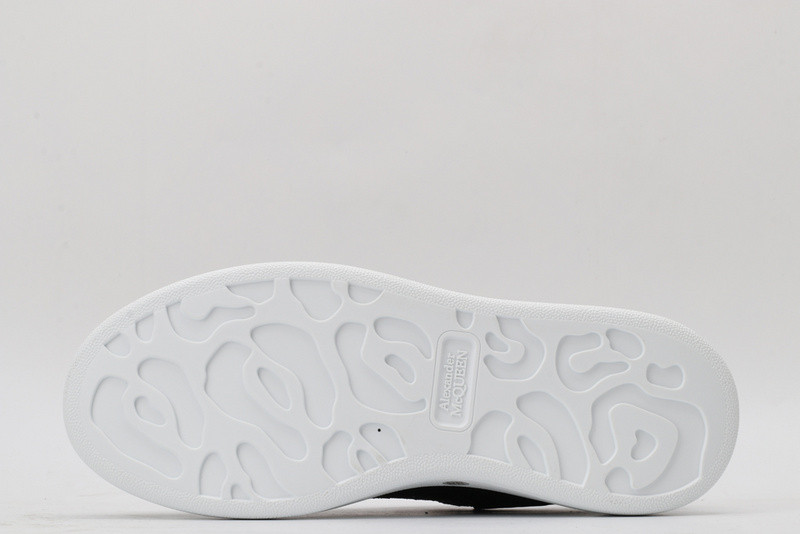 ALEXANDER MCQUEEN SNEAKER