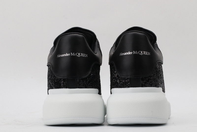ALEXANDER MCQUEEN SNEAKER