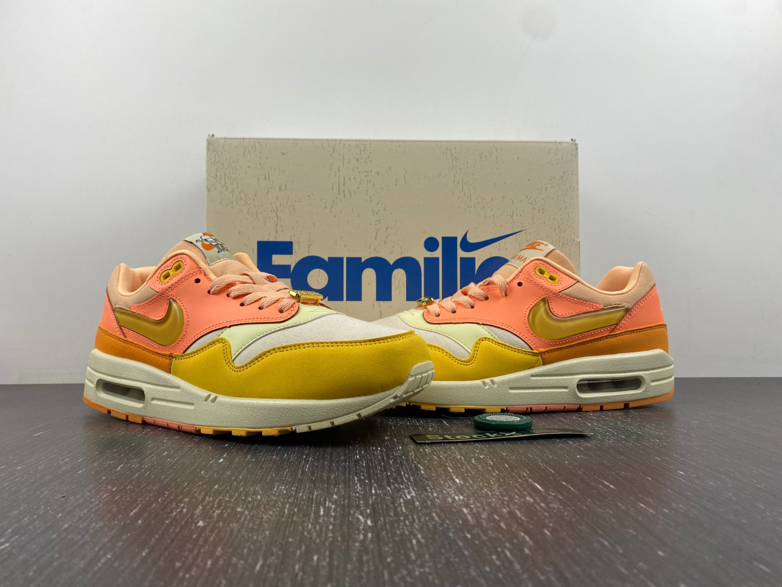 Nike Air Max 1 Puerto Rico Orange Frost FD6955-800
