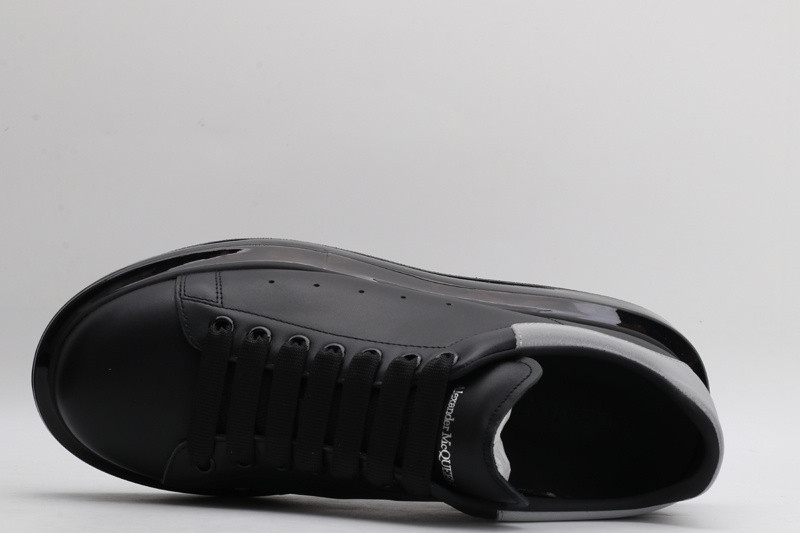 ALEXANDER MCQUEEN SNEAKER