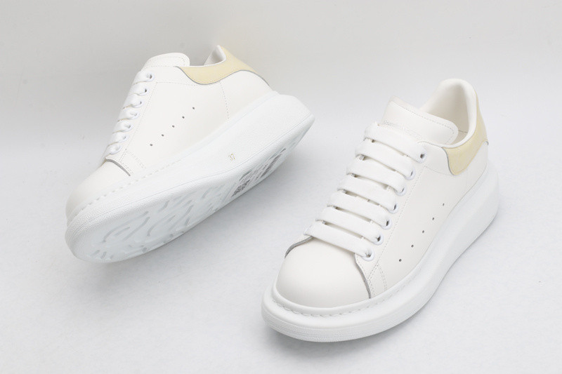 ALEXANDER MCQUEEN SNEAKER