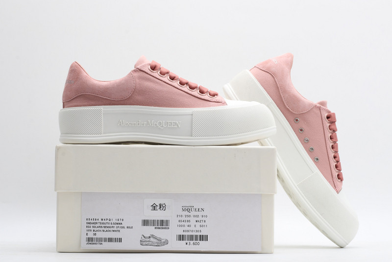 ALEXANDER MCQUEEN SNEAKER