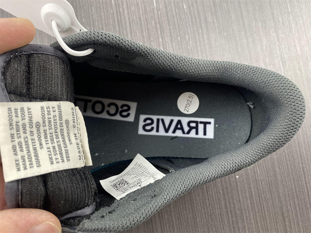 Travis Scott x Air Jordan 1 Low OG DM7866-001