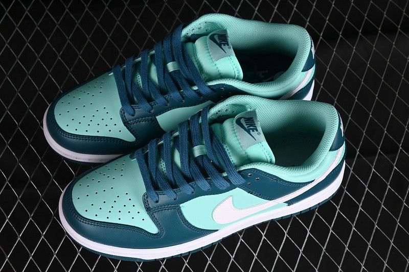Nike Dunk Low "Geode Teal" DD1503-301