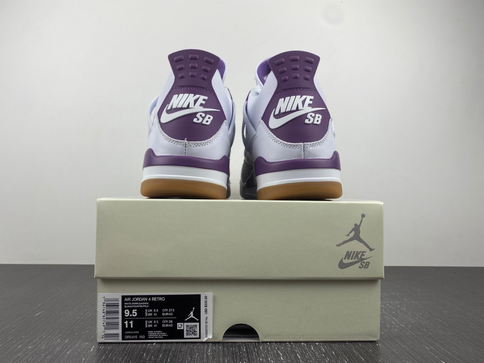 NIKE SB X AIR JORDAN 4 DR5415-150