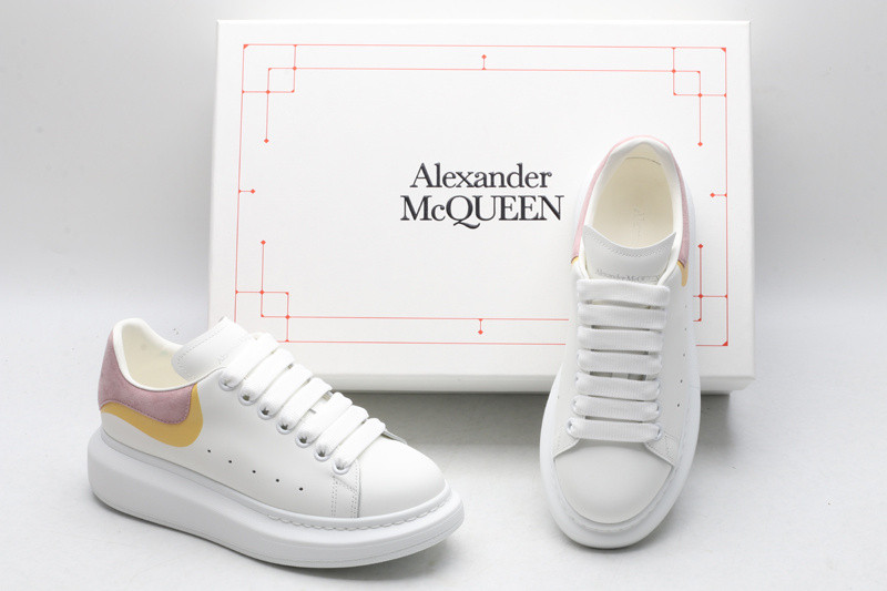 ALEXANDER MCQUEEN SNEAKER