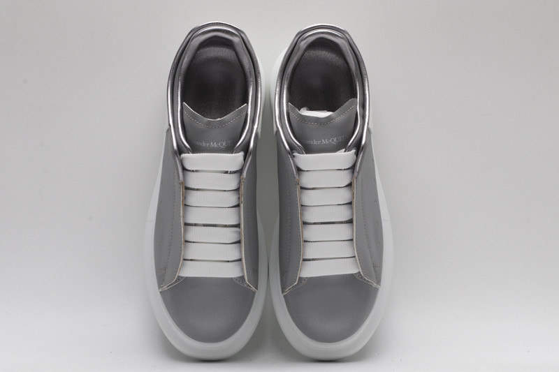 ALEXANDER MCQUEEN SNEAKER