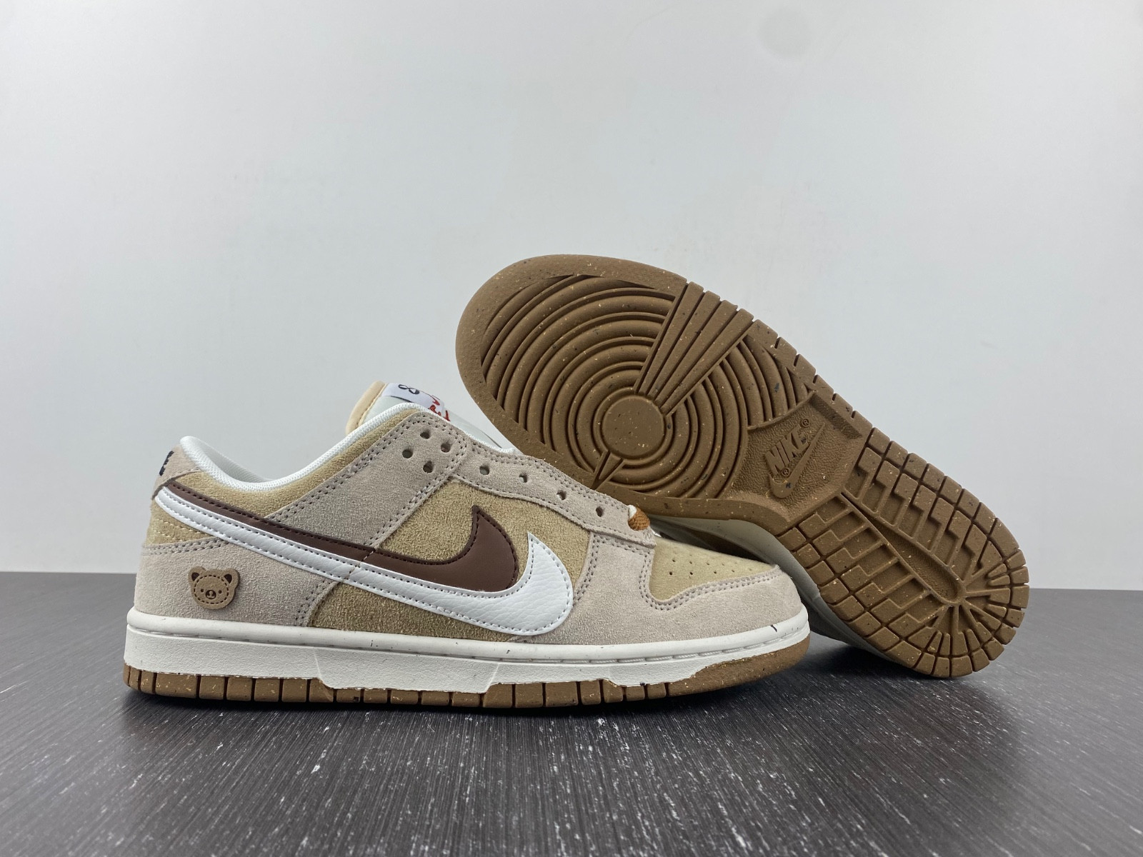 Nike Dunk Low 85 DO9457-100