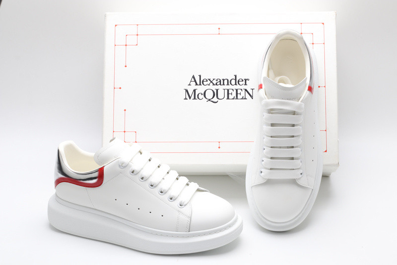 ALEXANDER MCQUEEN SNEAKER