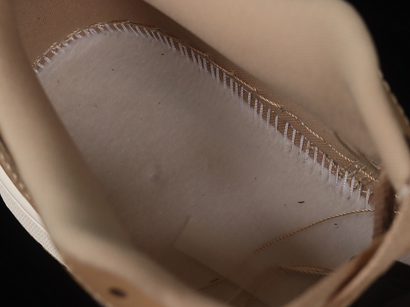 Jordan 1 Low Desert DC0774-201