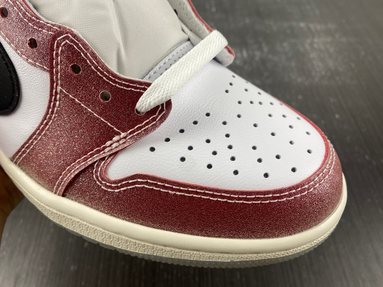 Trophy Room x Air Jordan 1 OG Low FN0432-017