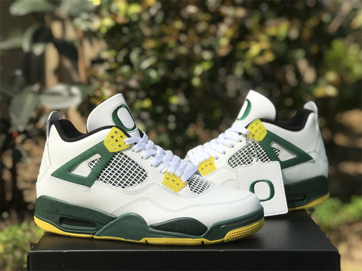 Air Jordan 4 “Jump Duck” Oregon PE