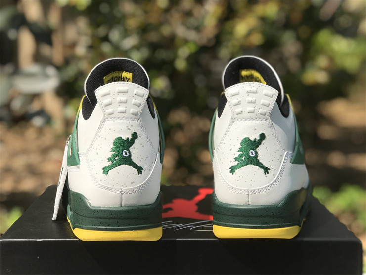 Air Jordan 4 “Jump Duck” Oregon PE