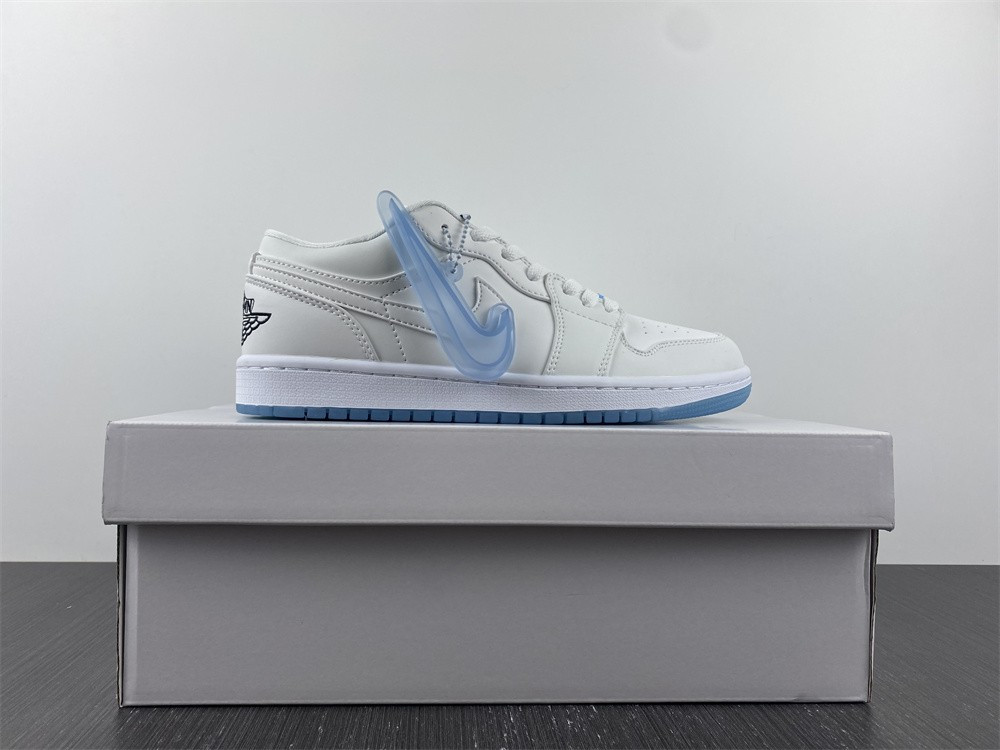 Air Jordan 1 Low "UV Reactive" | DA8301-101