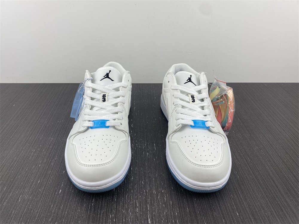 Air Jordan 1 Low "UV Reactive" | DA8301-101