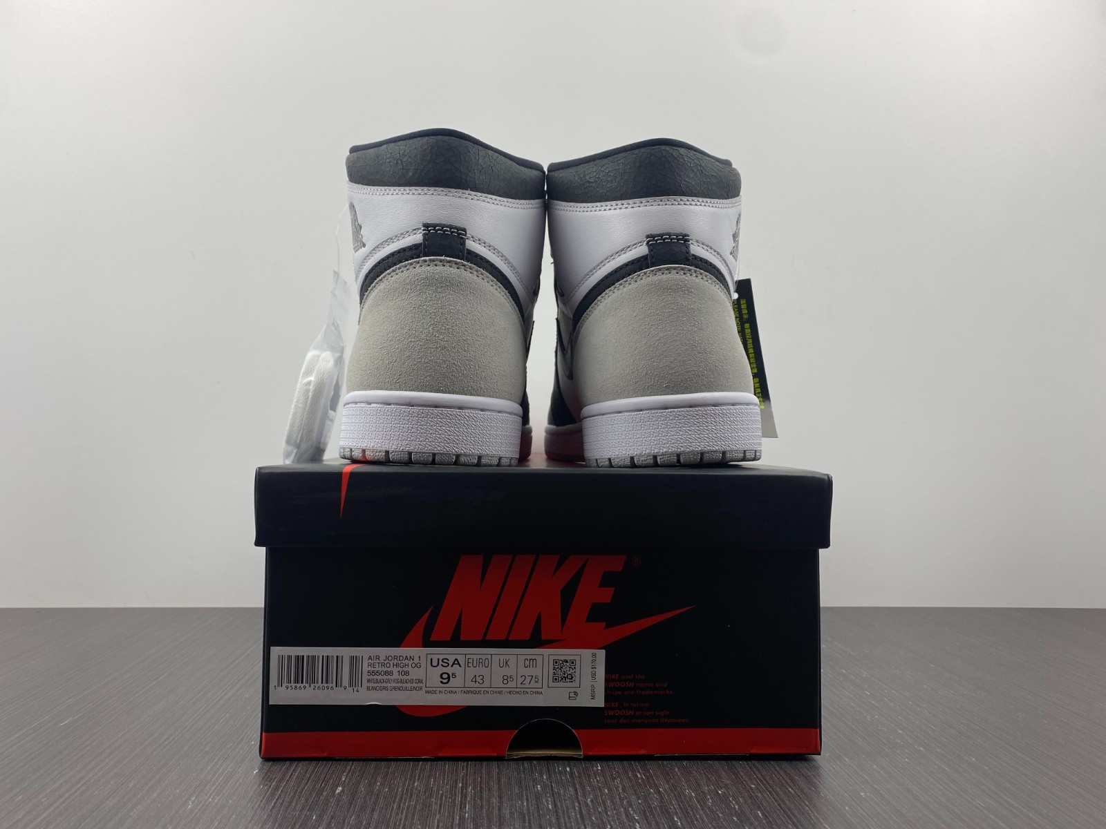 Air Jordan 1 Retro High OG Stage Haze 555088-108