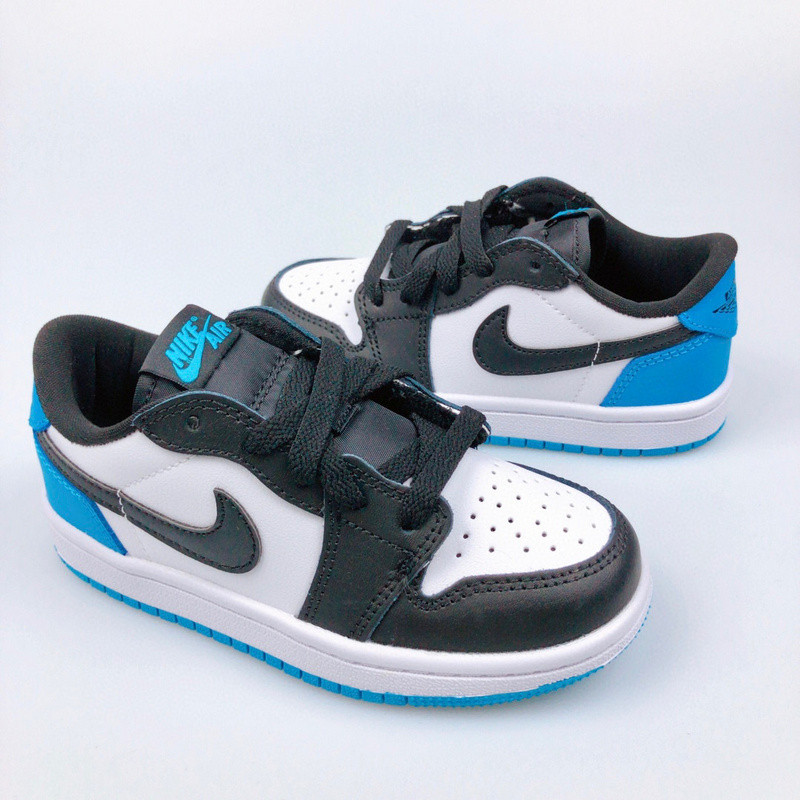 AIR JORDAN 1 KIDS SHOES