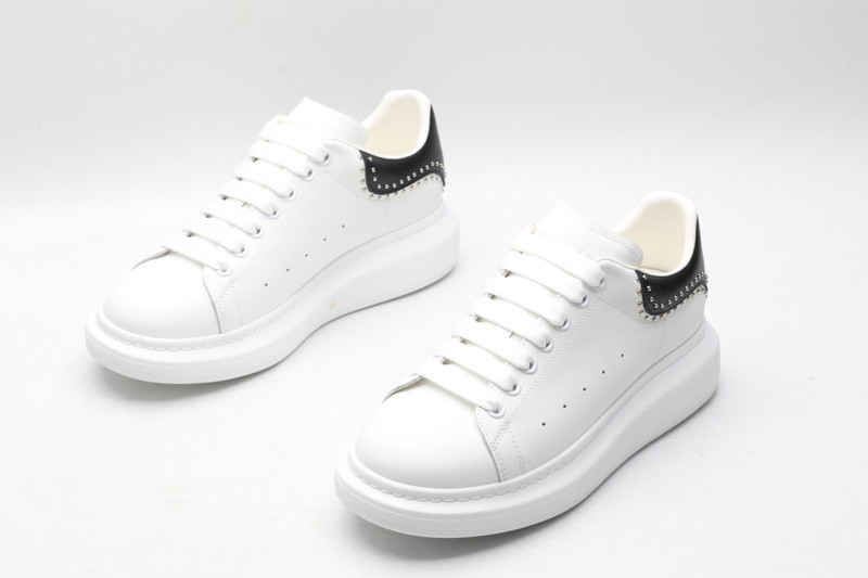 ALEXANDER MCQUEEN SNEAKER