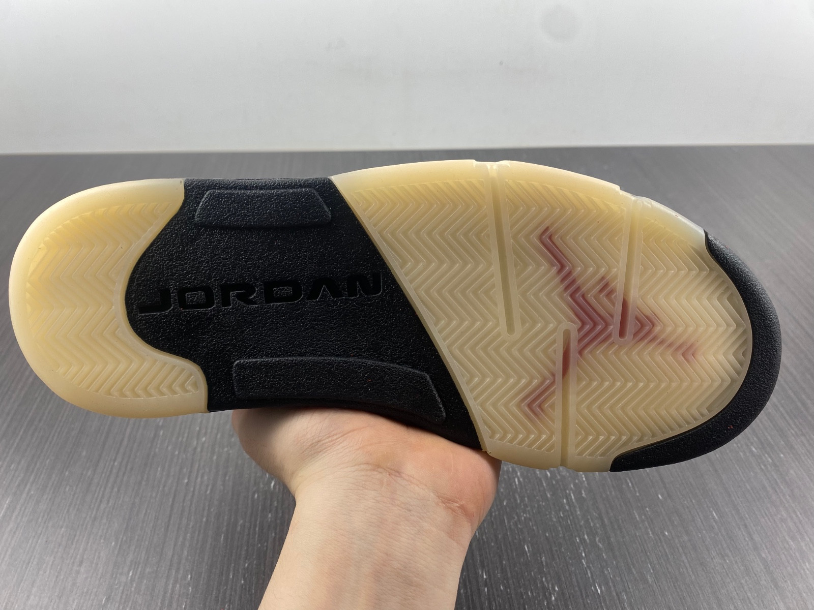 Air Jordan 5 WMNS "Mars For Her" DD9336-800