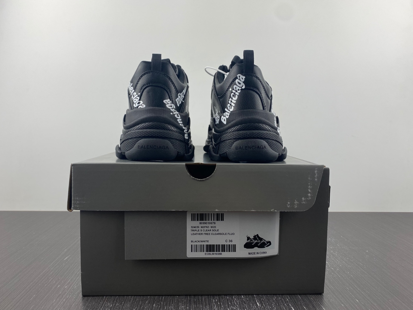 Ba*len*cia*ga triple s 524839 w2rn3 9025