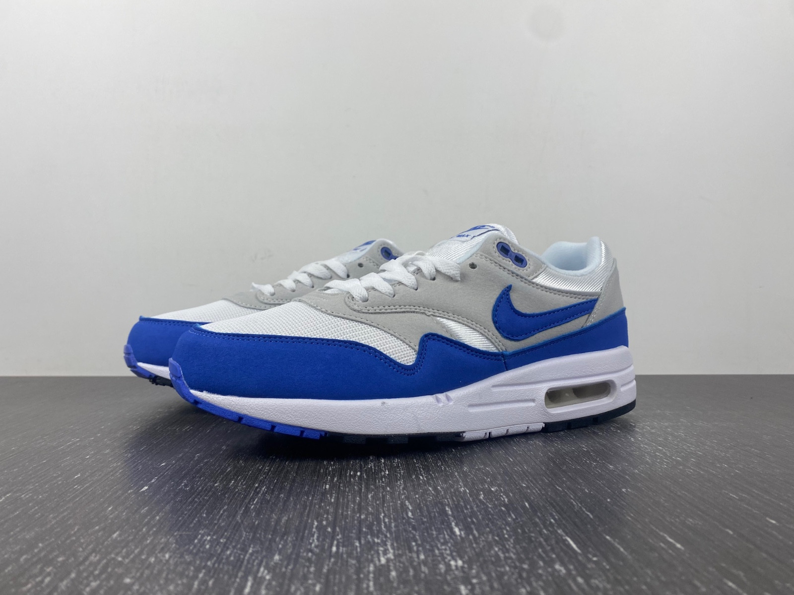 Nike Air Max 1 Anniversary Royal (2017) 908375-101
