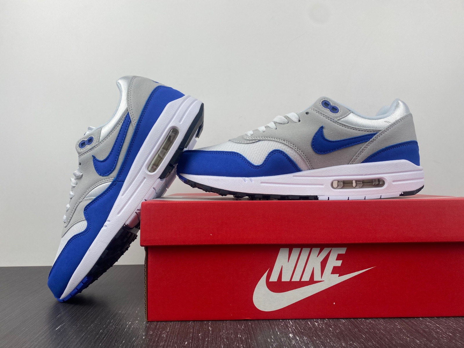 Nike Air Max 1 Anniversary Royal (2017) 908375-101