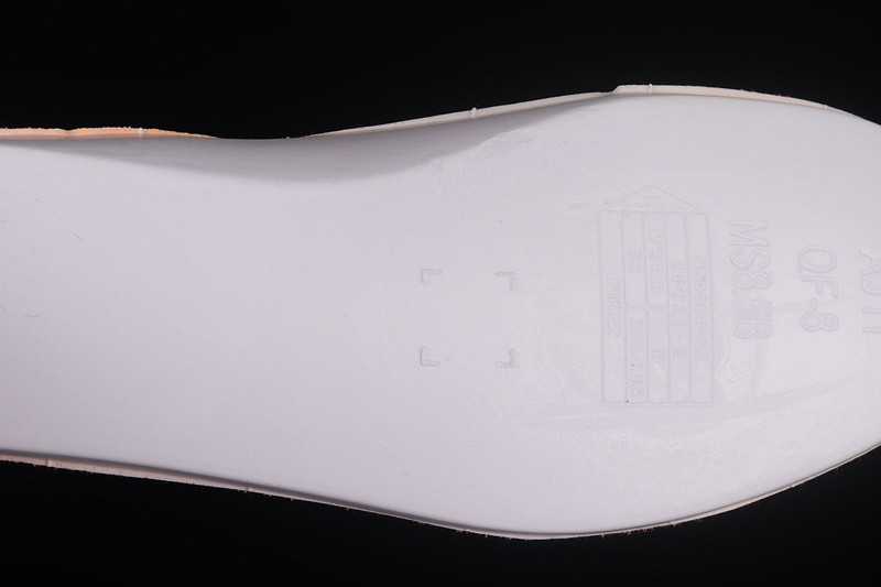 Air Jordan 11 Low WMNS “Citrus" AH7860-139