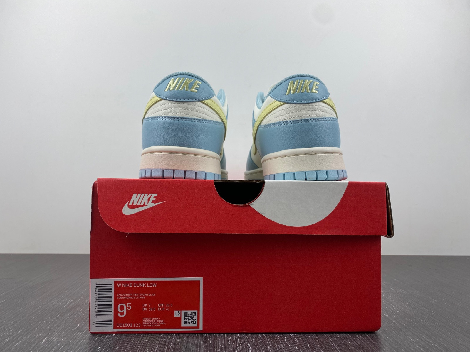 Nike Dunk Low "Ice Blue/Barely Volt" DD1503-123