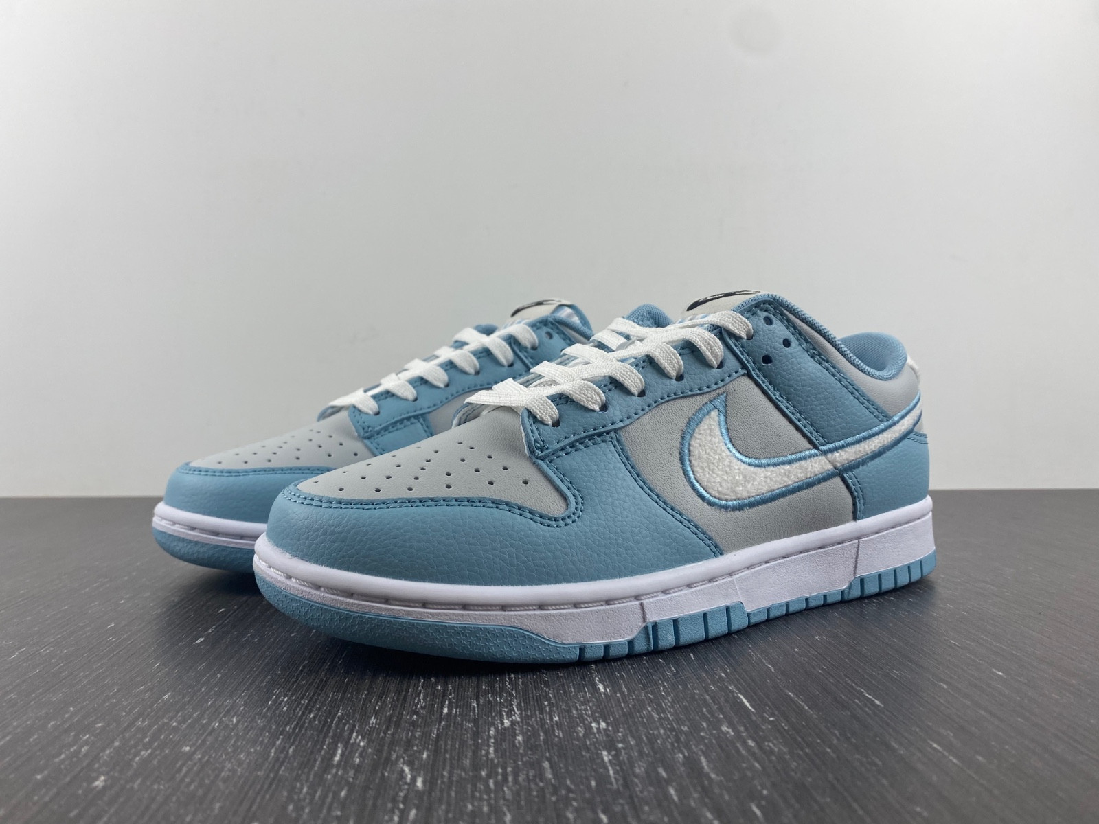 Nike Dunk Low "Worn Blue" FB1871-011